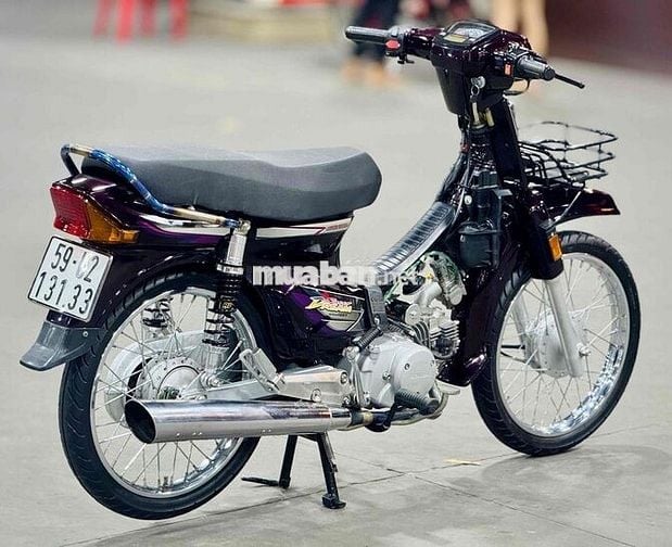 Honda Super Dream Tím