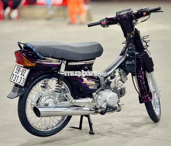 Honda Super Dream Tím