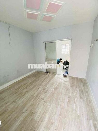 NHÀ NGUYÊN CĂN _ Trệt Lầu _ 2PN _ Hẻm xe hơi _ Gần chợ cầu Đồng