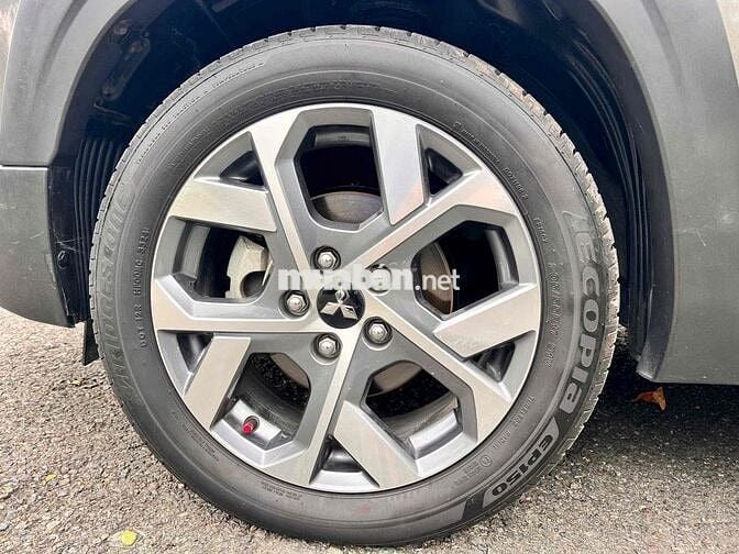 Mitsubishi Xpander Cross 2023 - 31000 km