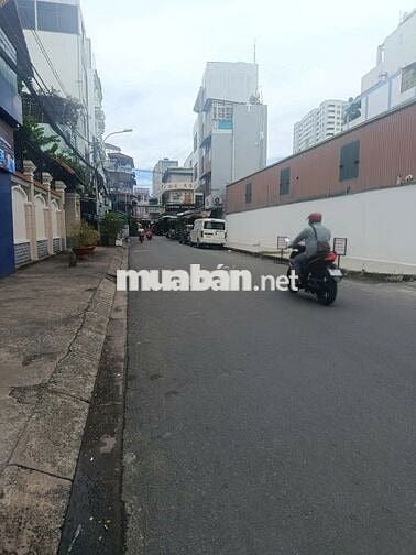 CHỦ NGỘP BÁN GẤP, GẦN CHỢ TÂN HƯƠNG, HẺM Ô TÔ , DTSD 70M2 CHỈ 3 TỶ 65