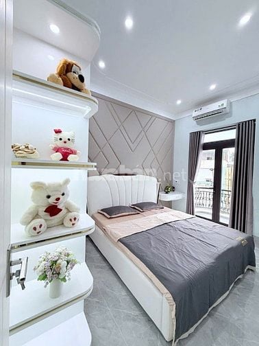 Biệt thự mini Đẹp, kiệt đậu đỗ ô tô Nguyễn Xí, cách kiệt đúng 70m