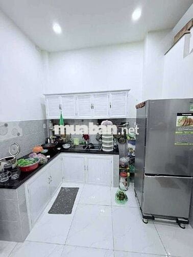 Bán nhà Tân Hương, 5x7, hẻm xe hơi, hỗ trợ vay, chỉ hơn 3 tỷ TL