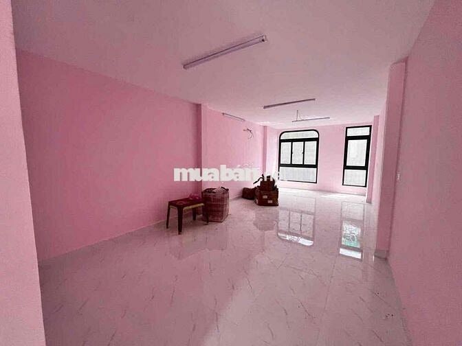 SÁT VẠN PHÚC NHÀ 2 LẦU 3 SÀN TRỐNG SUỐT TIỆN DẠY HỌC LÀM VĂN PHÒNG KHO