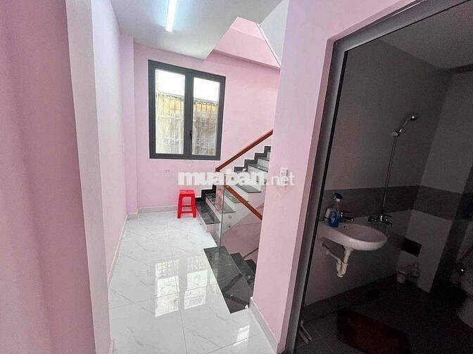 SÁT VẠN PHÚC NHÀ 2 LẦU 3 SÀN TRỐNG SUỐT TIỆN DẠY HỌC LÀM VĂN PHÒNG KHO