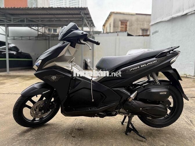 Honda Air Blade 2019 Đen xe đẹp máy rin êm