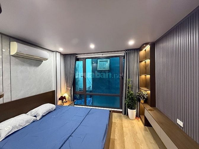 Căn góc 4,5T ngõ Tây Sơn-Nguyễn Lương Bằng ngõ 2m và sân to 