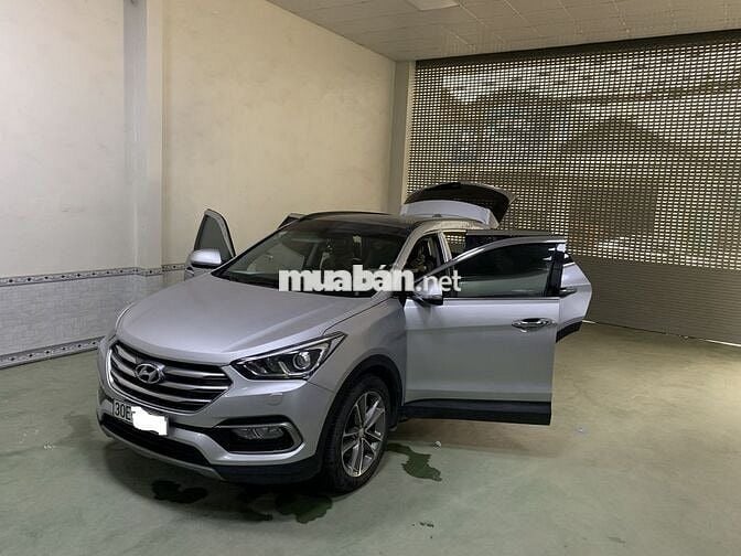 Bán xe santafe màu Bạc Đk2017,Máy dầu bản đặc biệt