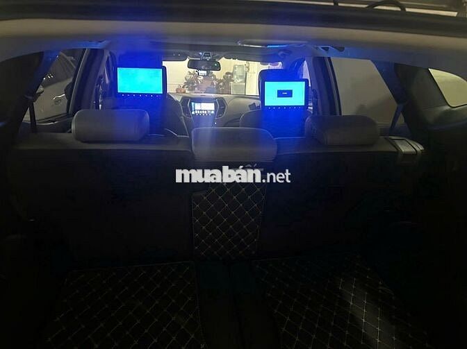 Bán xe santafe màu Bạc Đk2017,Máy dầu bản đặc biệt