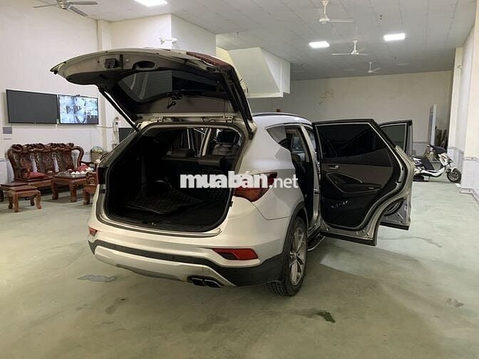 Bán xe santafe màu Bạc Đk2017,Máy dầu bản đặc biệt
