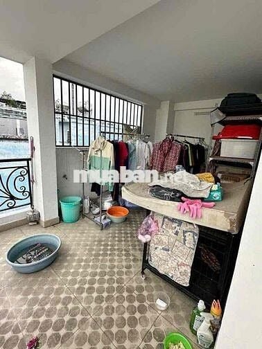 Nhà 4 tầng mặt tiền q6 68m2 ( 4m x 17m) nhà đẹp thoáng