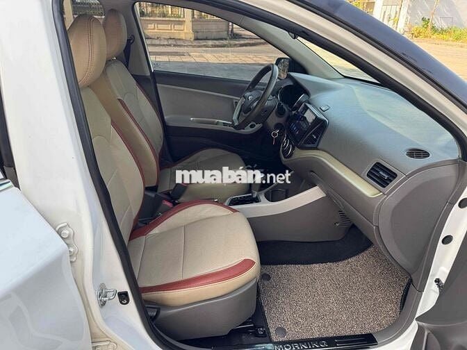 Kia Morning 2019 AT - số tự động