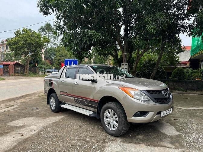 Mazda BT 50 2015 2.2L 4x2 AT số tự động
