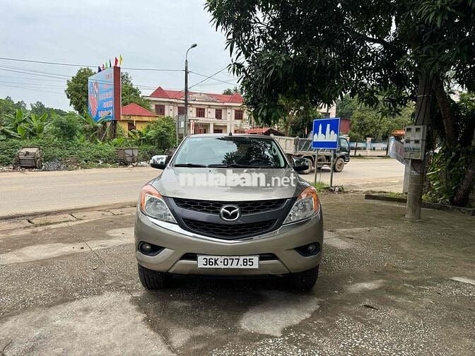 Mazda BT 50 2015 2.2L 4x2 AT số tự động
