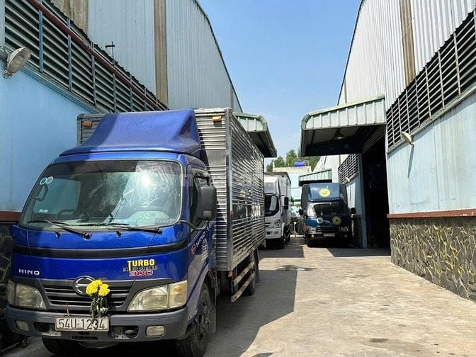 Nhà xưởng 2MT trước sau đường Thanh Niên, X Phạm Văn Hai, H. Bình Chán