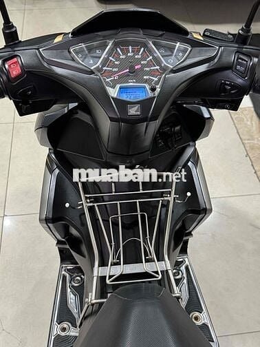 BÁN AIRBLADE PBĐB Fi 125/T12.2017 TRÙM MỀN,BSTP