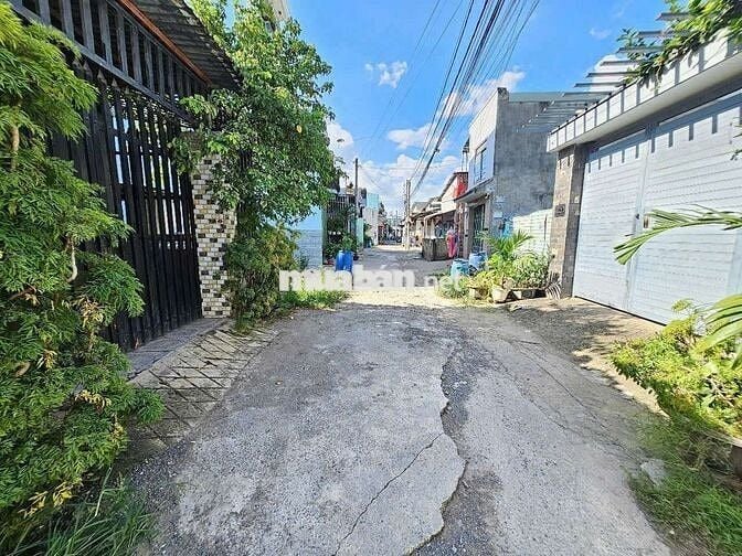 Đất 96m đường ôtô thông gần ngã 3 Cây Lơn và làng đại học quốc gia hcm