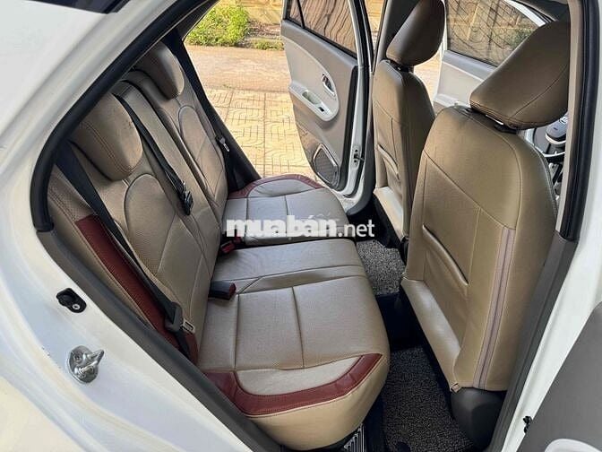 Kia Morning 2019 AT - số tự động