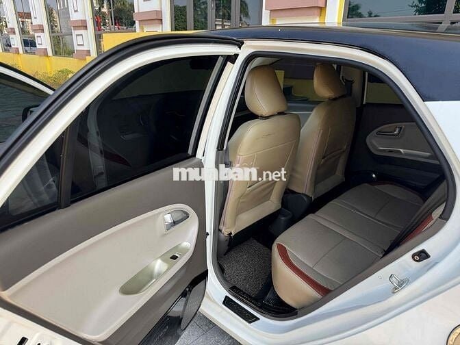 Kia Morning 2019 AT - số tự động