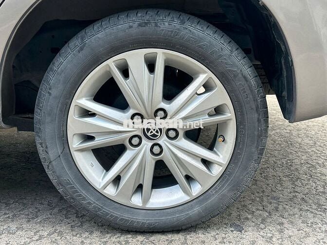 Toyota Innova 2019 2.0V - 57000 km