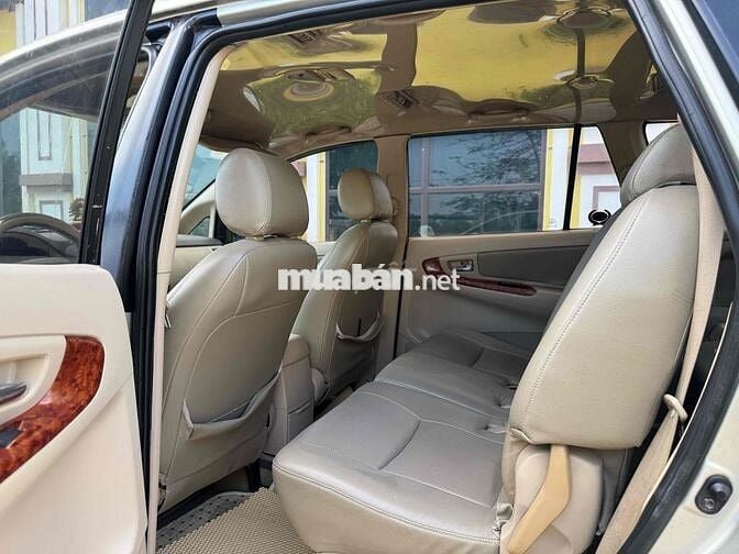 Toyota Innova 2008 G - 280000 km