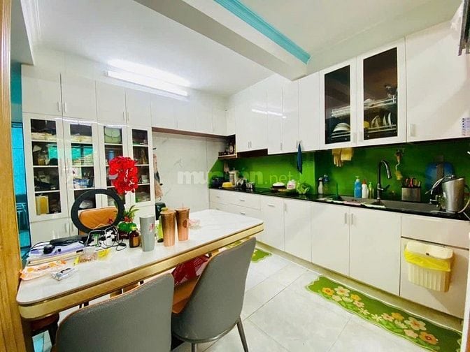 HÀNG HIẾM, DT KHỦNG 5,88m X 16m ĐƯỜNG Ô TÔ XE HƠI, + THÊM GARA Ô TÔ