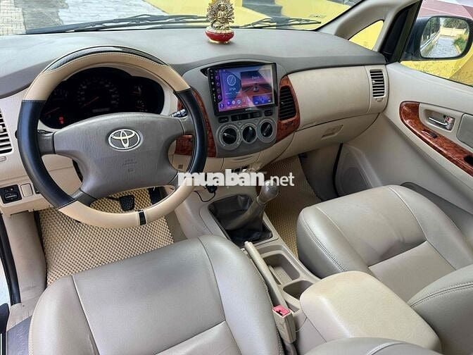 Toyota Innova 2008 G - 280000 km