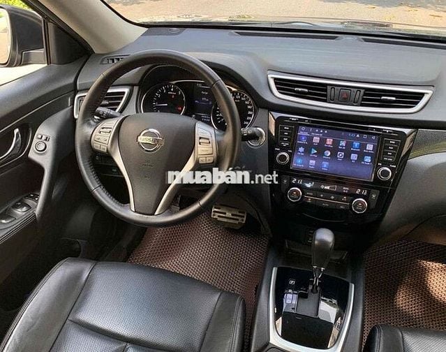 Nissan X trail 2018 2.0 SL 2WD - 80000 km