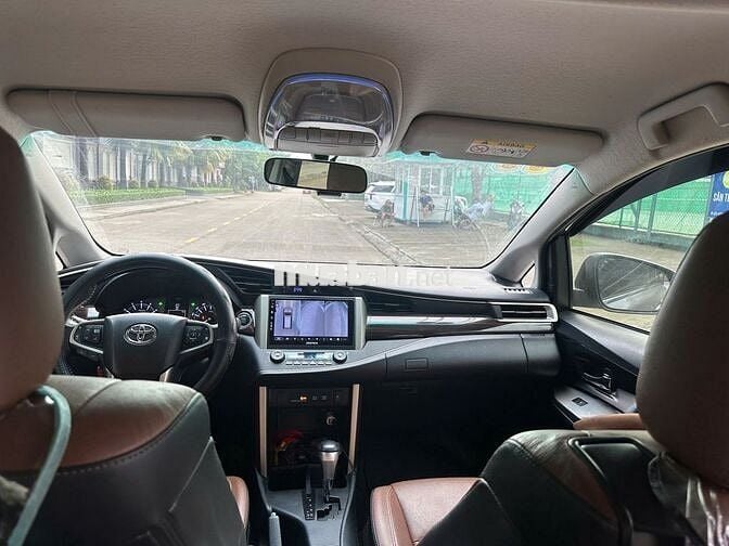 Toyota Innova 2019 2.0V - 57000 km