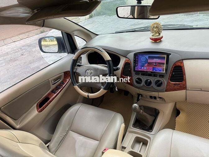 Toyota Innova 2008 G - 280000 km