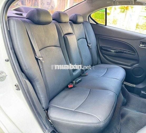 Mitsubishi Attrage 2018 1.2 CVT - 90000 km