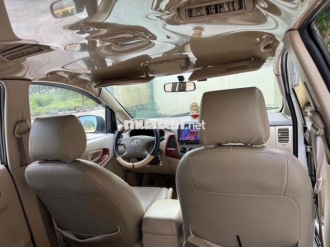 Toyota Innova 2008 G - 280000 km