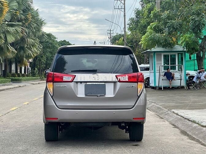 Toyota Innova 2019 2.0V - 57000 km