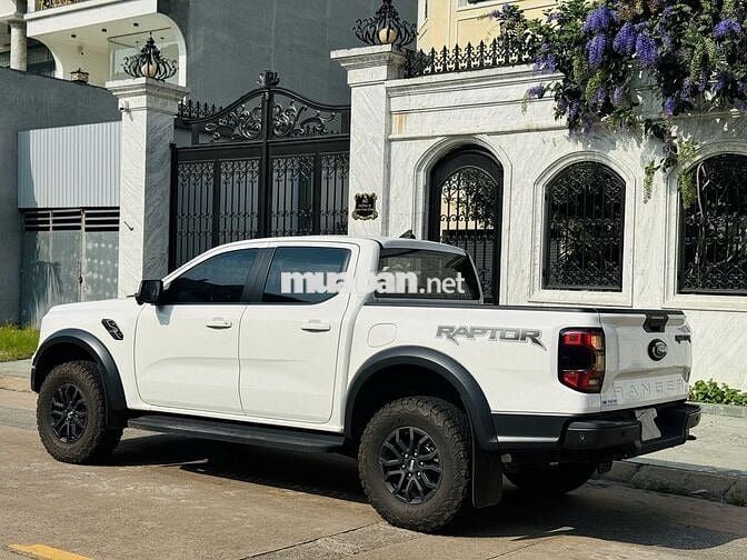 Ford Ranger 2024 Raptor 2.0L 4x4 AT - 23000 km