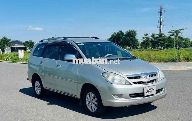 Toyota Innova 2007 G - 110000 km
