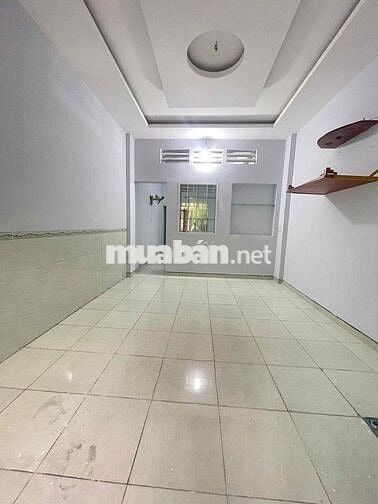 cho thuê nhà nguyên căn d xe hoi 2p ngủ gần chợ