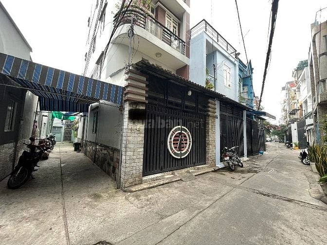 Bán Nhà gần Aeon Mall 5x24 2 Tầng chỉ 7 tỷ hơn