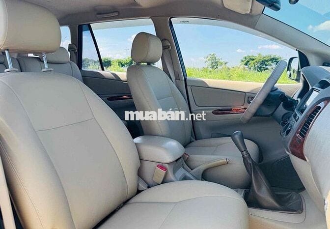 Toyota Innova 2007 G - 110000 km