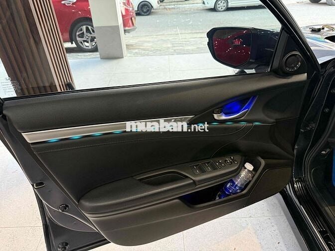 Honda Civic 2019 G 1.8 AT - 42000 km không lỗi