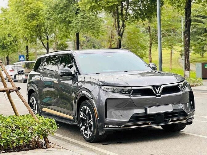 Vinfast VF9 Plus 2023 Xám Thuê Pin Tiên Phong