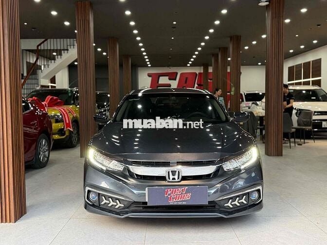 Honda Civic 2019 G 1.8 AT - 42000 km không lỗi