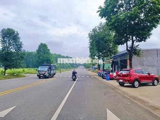 Chú Chung gửi bán mảnh đất gần bệnh viện Mỹ Phước , đối diện KCN , SHR