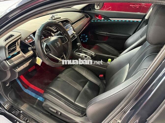 Honda Civic 2019 G 1.8 AT - 42000 km không lỗi