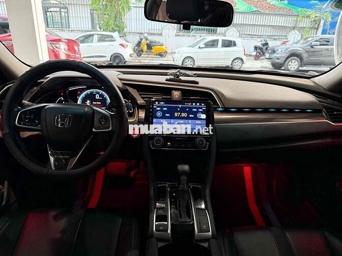 Honda Civic 2019 G 1.8 AT - 42000 km không lỗi