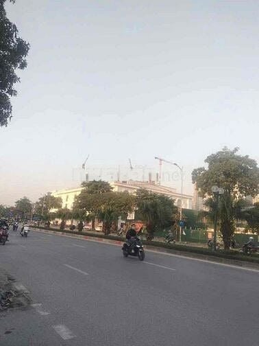 Nhà Em Chính Chủ cần bán, Liên hệ ngay để đến xem Đất có người trong n