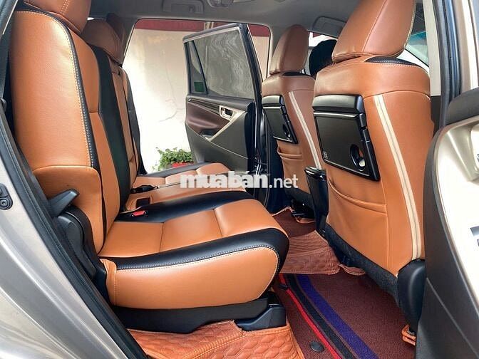 Toyota Innova 2023 G 2.0 AT - 9706 km