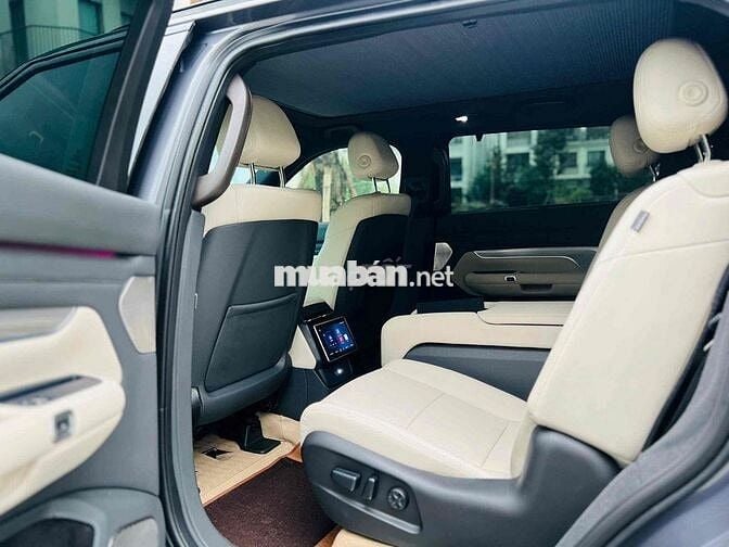 Vinfast VF9 Plus 2023 Xám Thuê Pin Tiên Phong