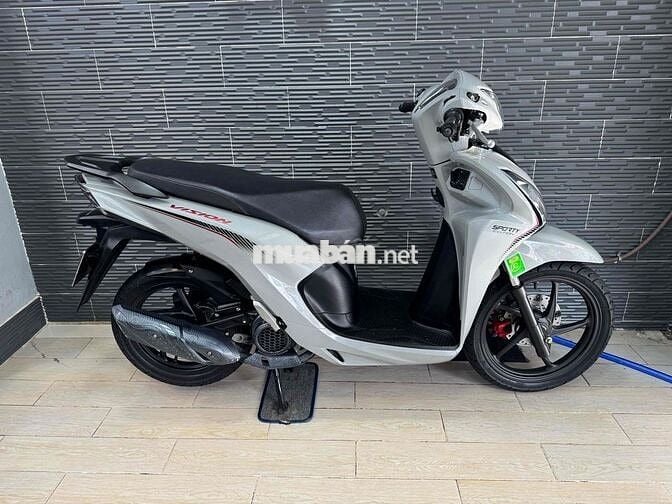 Honda Vision 2023 Sporty Xám 5000 km