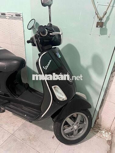 Piaggio Vespa LX 150 ie 2011 Đen
