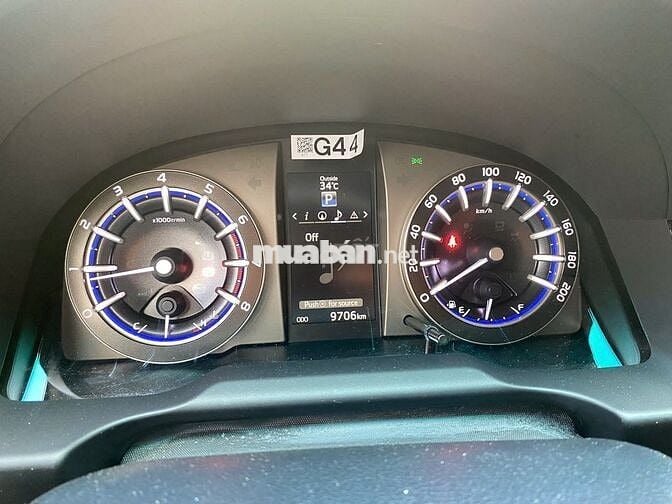 Toyota Innova 2023 G 2.0 AT - 9706 km